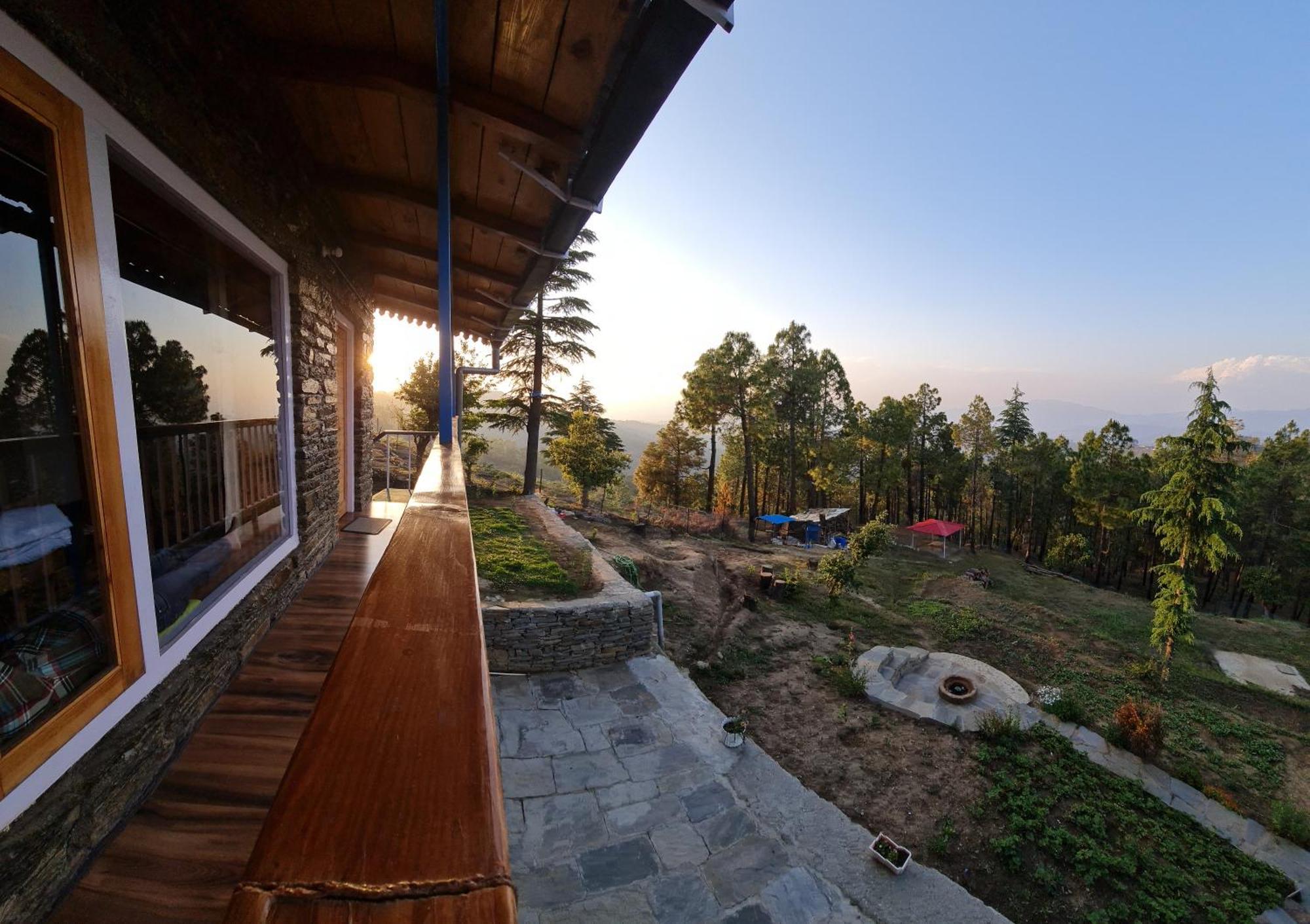 The Roots Homestay Almora Extérieur photo