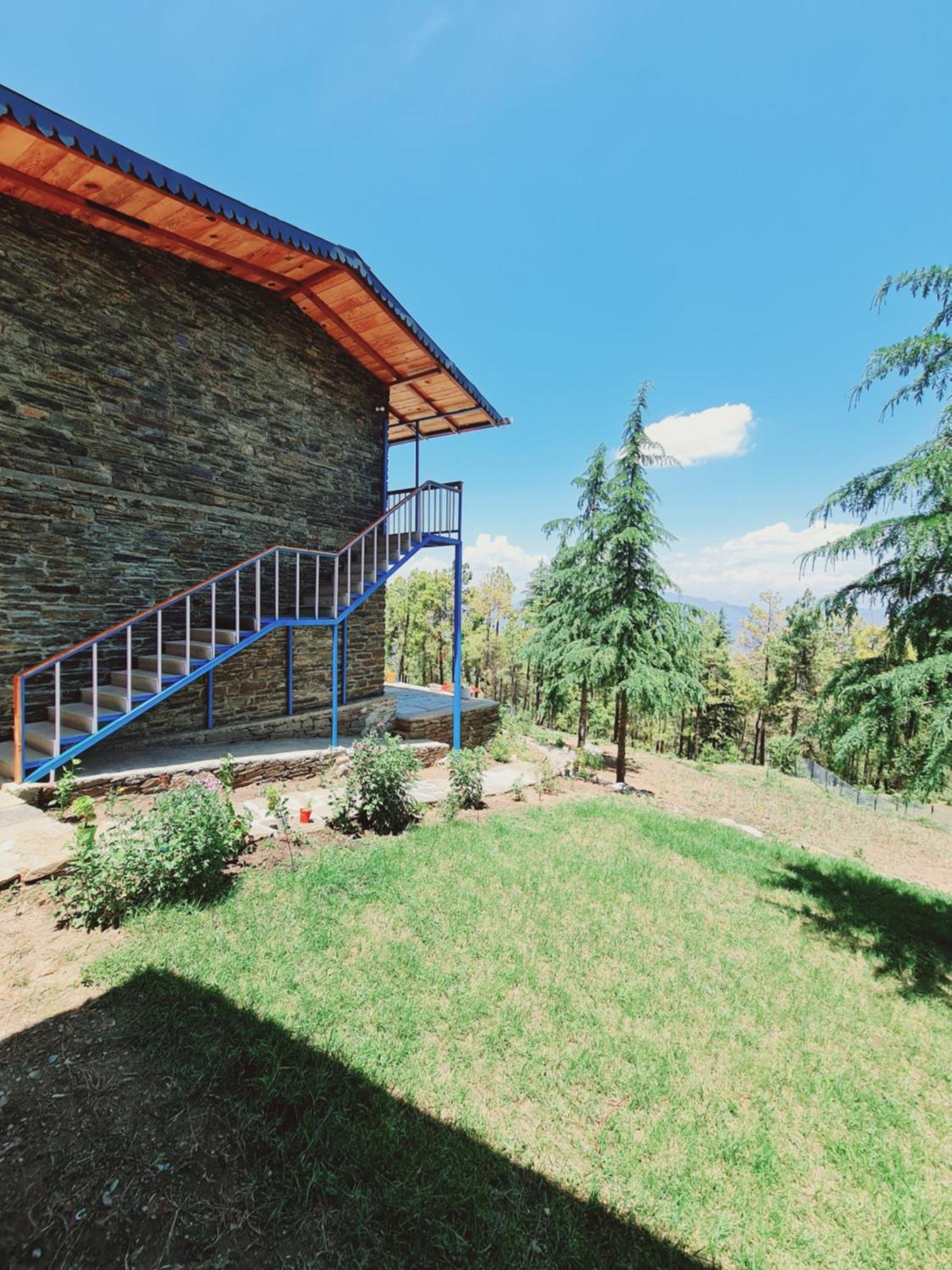 The Roots Homestay Almora Extérieur photo